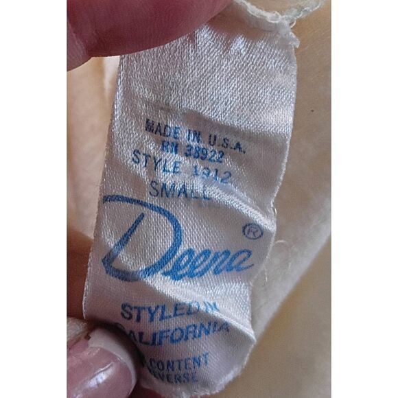 Vintage Deanna pajama button-down top. Size small - Picture 5 of 5